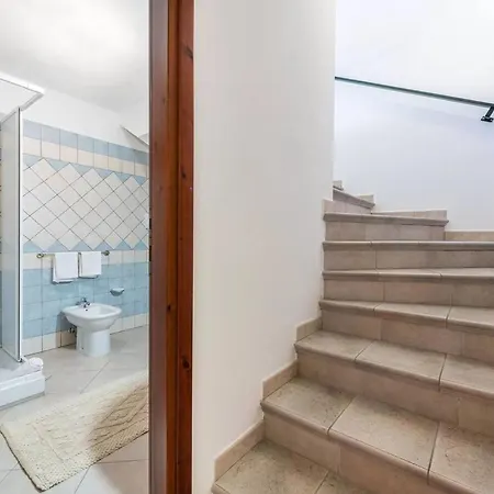 Casa Rosa Dei Venti * Cala Gonone