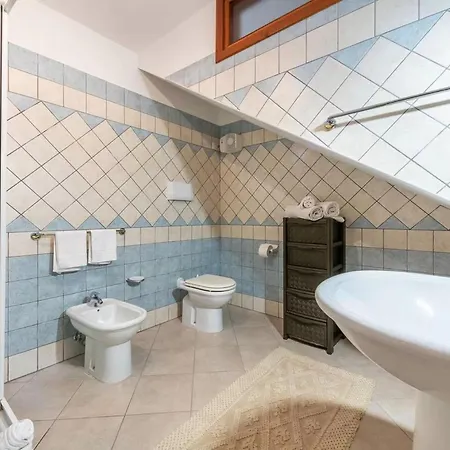 Casa Rosa Dei Venti Cala Gonone