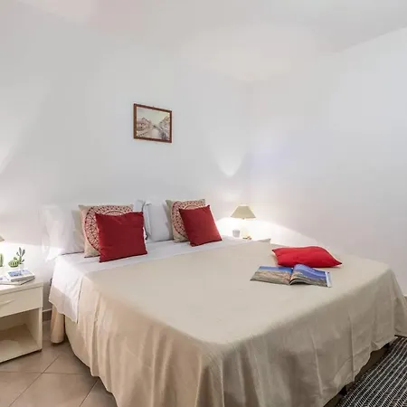 Apartment Casa Rosa Dei Venti Cala Gonone